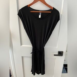 Chic Black Midi Dress